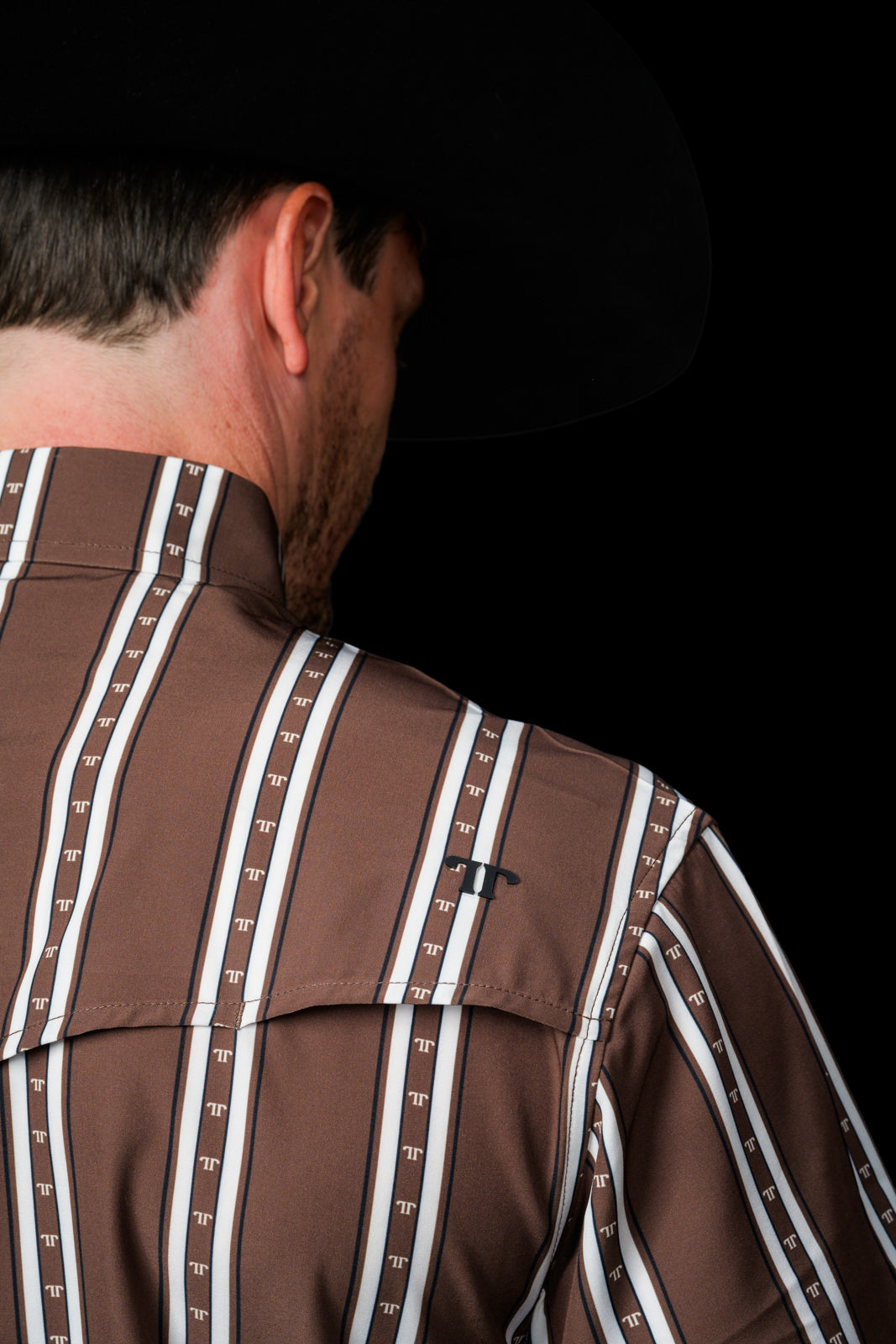 The Tucker - Short Sleeve Pearl Snap Shirt