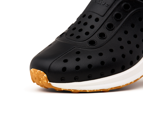 Robbie Child - Jiffy Black & Shell White