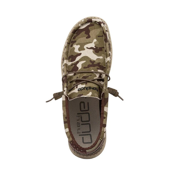 Wally Youth Camo Flag