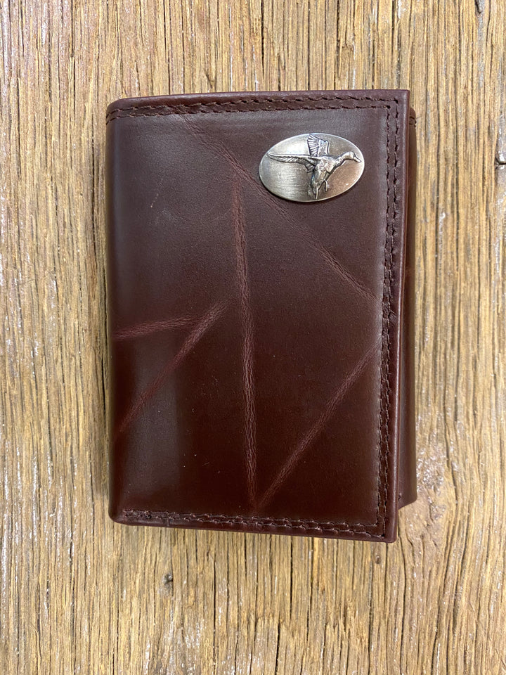 Duck Brown Wrinkle Leather Tri-fold Concho Wallet