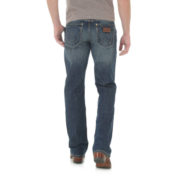 Retro Slim Fit Bootcut Jean Layton